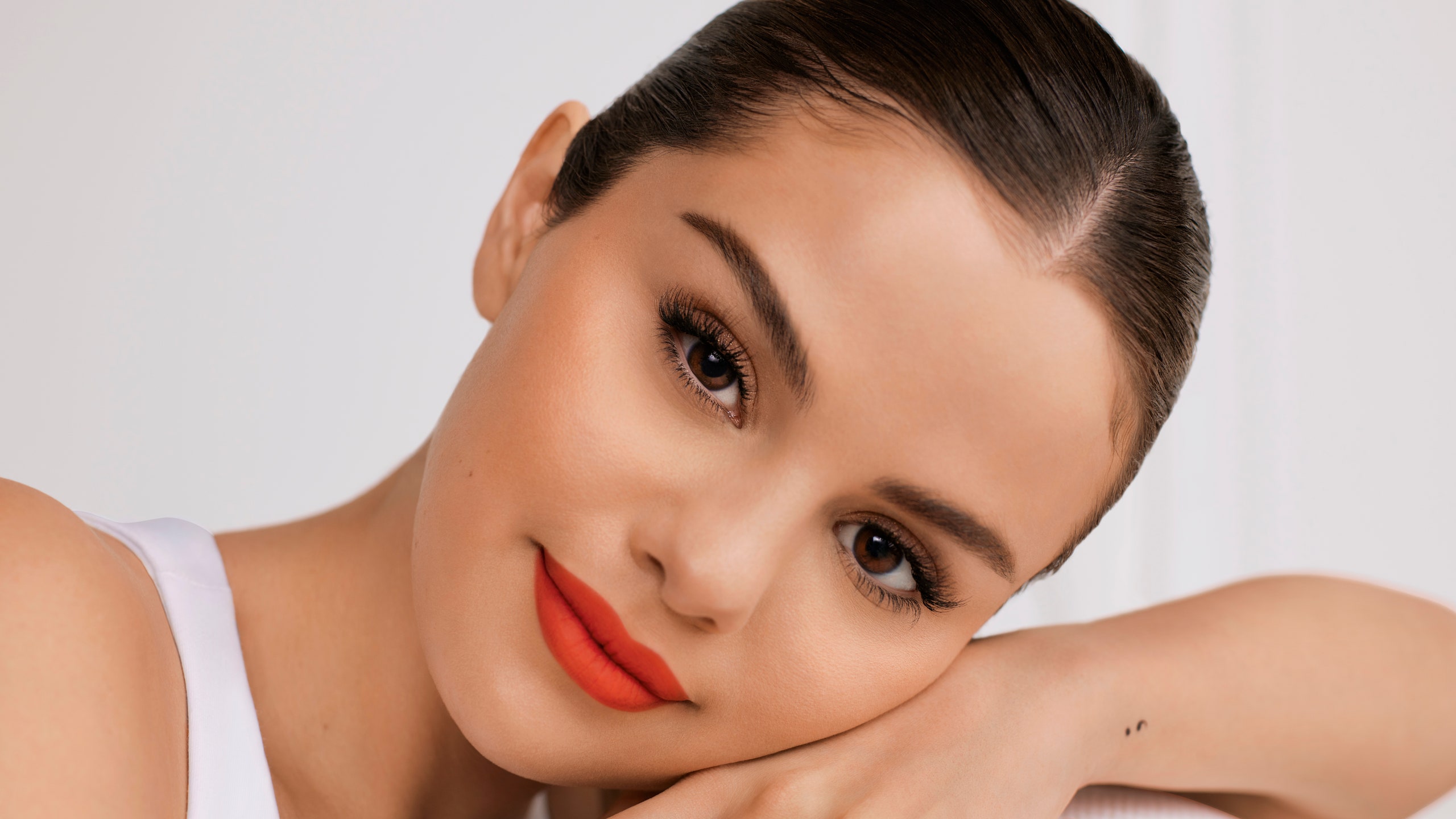 Selena Gómez y su línea de maquillaje